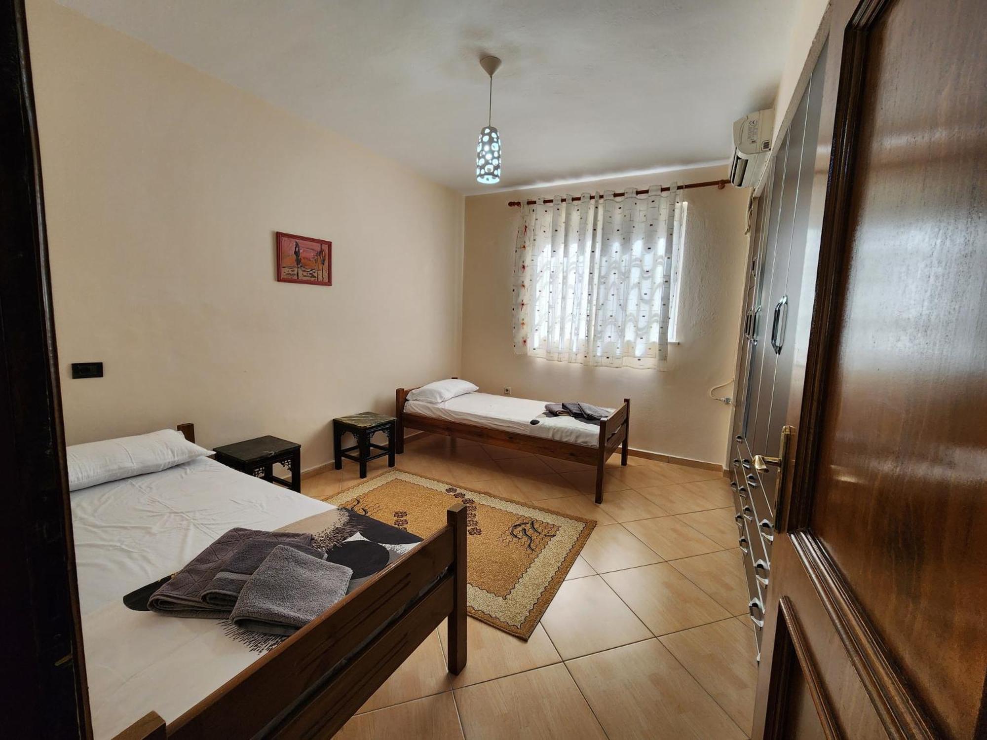 Grace Apartment City Center Tirana Exterior foto